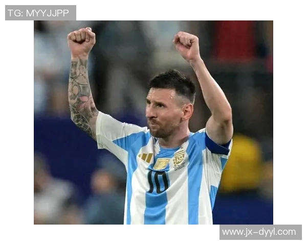 同名足球球星跨足各界的传奇人生与竞技成就解析